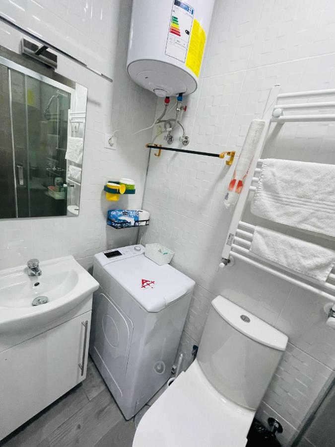 Fantastico Estudio Cuatro Camino Apartment มาดริด ภายนอก รูปภาพ